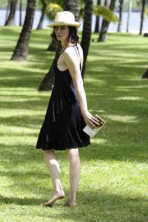 Anna Mouglalis feet photo 1
