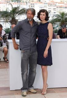 Anna Mouglalis feet photo 13