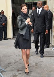 Anna Mouglalis feet photo 9
