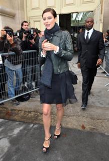 Anna Mouglalis feet photo 8