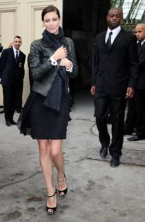 Anna Mouglalis feet photo 7