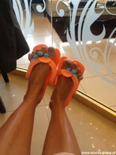 Anna Mucha feet photo thumbnail