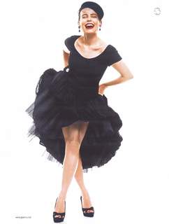 Anna Mucha feet photo thumbnail