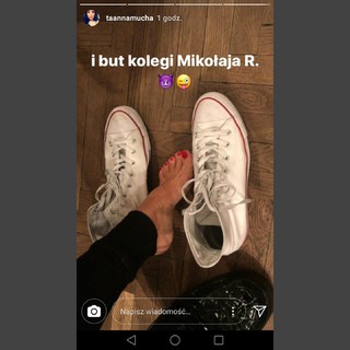 Anna Mucha feet photo thumbnail