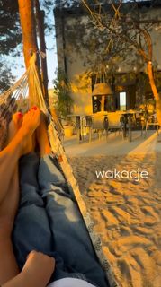 Anna Mucha feet photo thumbnail