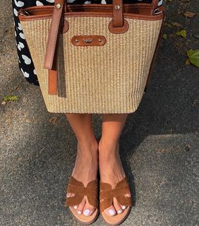 Anna Mucha feet photo 3