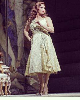 Anna Netrebko feet photo 11