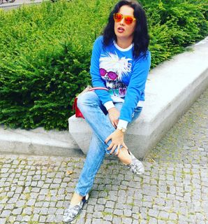 Anna Netrebko feet photo 4
