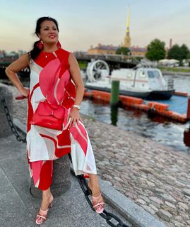 Anna Netrebko feet photo 1