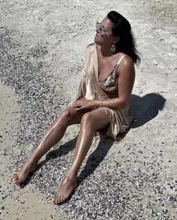 Anna Netrebko feet photo 1