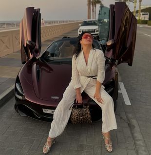 Anna Netrebko feet photo 6