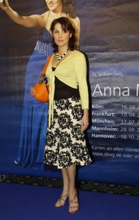 Anna Netrebko feet photo 2