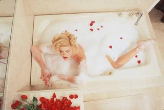 Anna Nicole Smith feet photo thumbnail