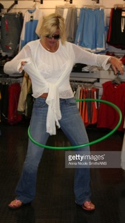 Anna Nicole Smith feet photo thumbnail