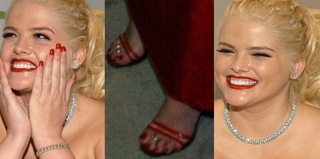 Anna Nicole Smith feet photo thumbnail