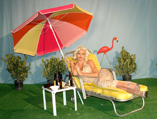 Anna Nicole Smith feet photo thumbnail