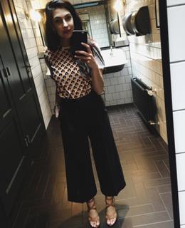 Anna Nooshin feet photo 20