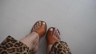 Anna Nooshin feet photo 13