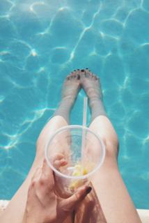 Anna Nooshin feet photo 12