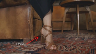 Anna Nooshin feet photo 2