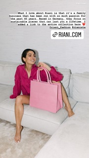 Anna Nooshin feet photo 11