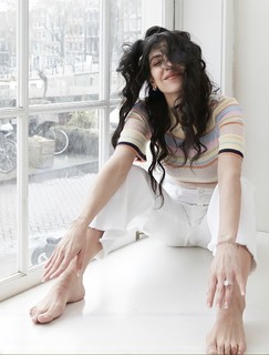 Anna Nooshin feet photo 2