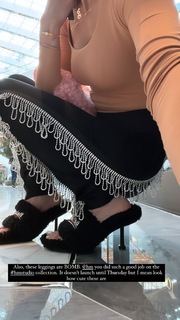 Anna Nooshin feet photo 7