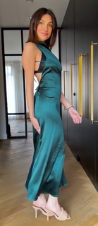 Anna Nooshin feet photo 13