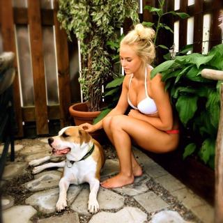 Anna Nystrom feet photo thumbnail