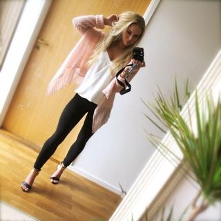 Anna Nystrom feet photo thumbnail