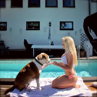 Anna Nystrom feet photo thumbnail