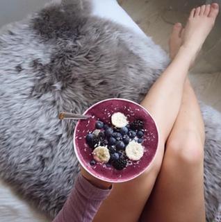 Anna Nystrom feet photo thumbnail