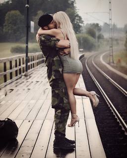 Anna Nystrom feet photo thumbnail