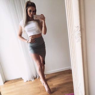 Anna Nystrom feet photo thumbnail