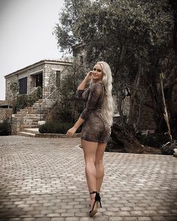 Anna Nystrom feet photo thumbnail