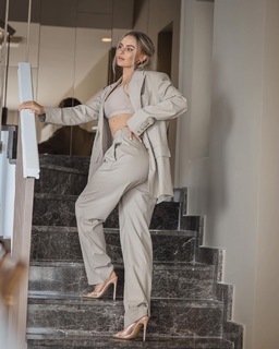 Anna Nystrom feet photo thumbnail