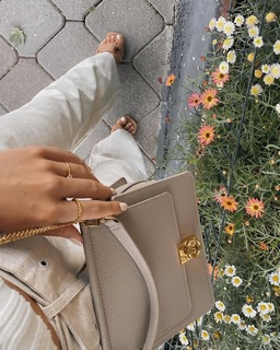 Anna Nystrom feet photo thumbnail