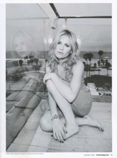 Anna Paquin feet photo thumbnail