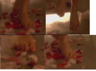 Anna Paquin feet photo thumbnail
