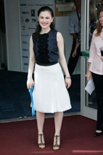 Anna Paquin feet photo thumbnail