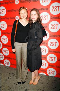 Anna Paquin feet photo thumbnail