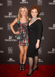 Anna Paquin feet photo thumbnail