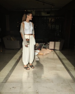 Anna Passey feet photo 9