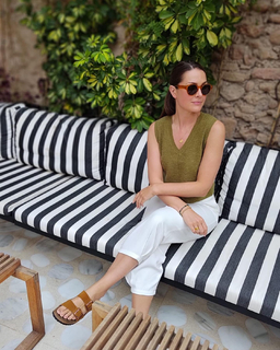 Anna Passey feet photo 14