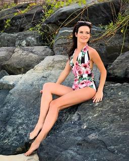 Anna Peskova feet photo 17
