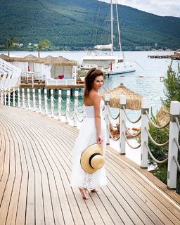 Anna Peskova feet photo 10