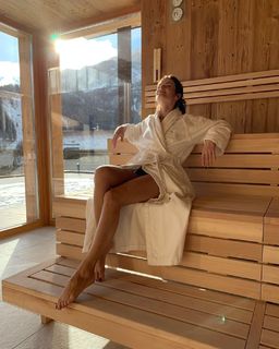 Anna Peskova feet photo 12