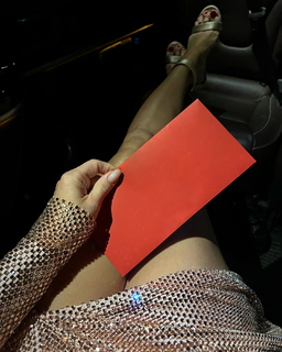 Anna Peskova feet photo 4