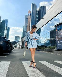 Anna Peskova feet photo 8