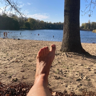 Anna Planken feet photo thumbnail